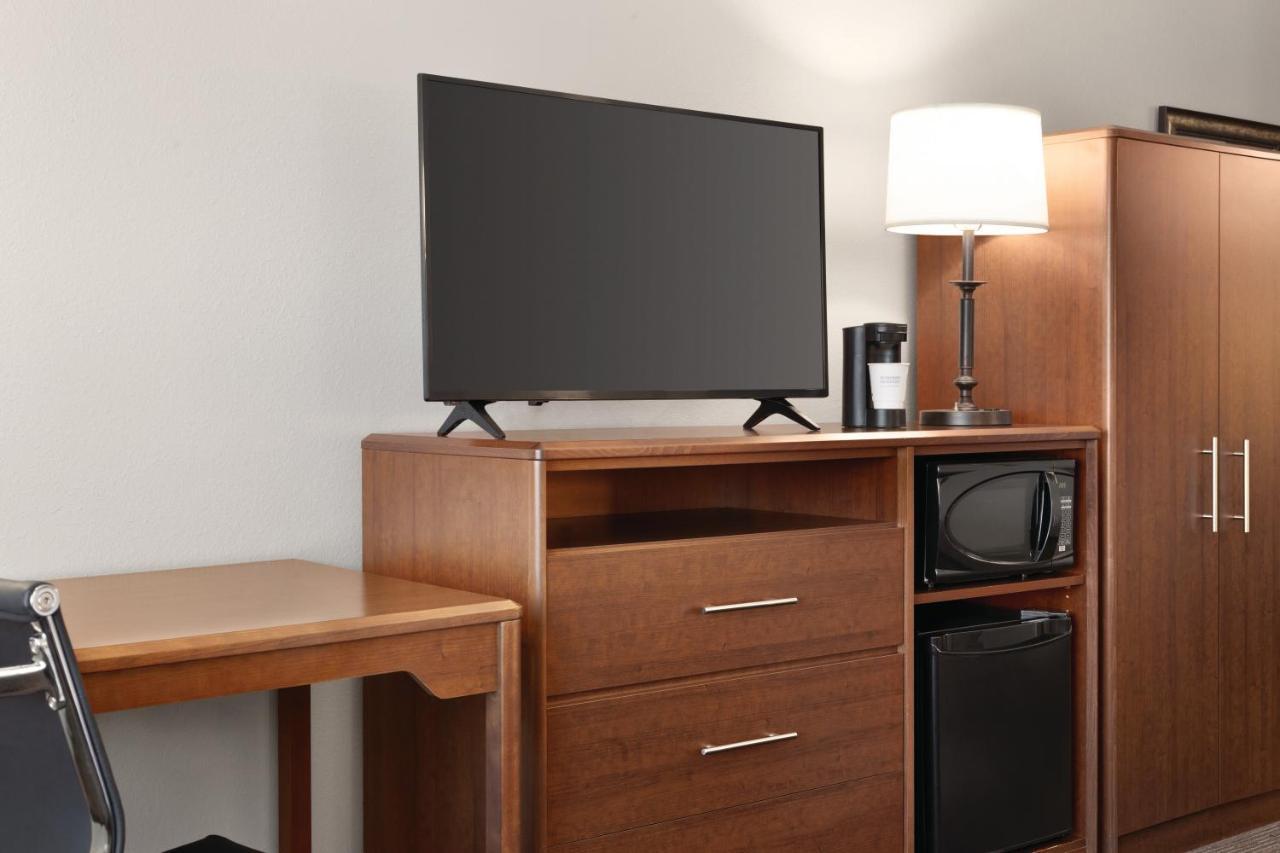 Americinn By Wyndham Sauk Centre Habitación foto